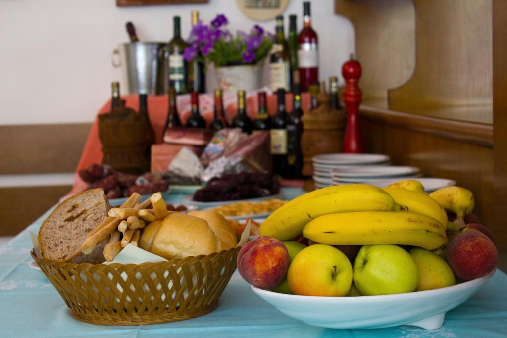 Hotel Sarre Dış mekan fotoğraf